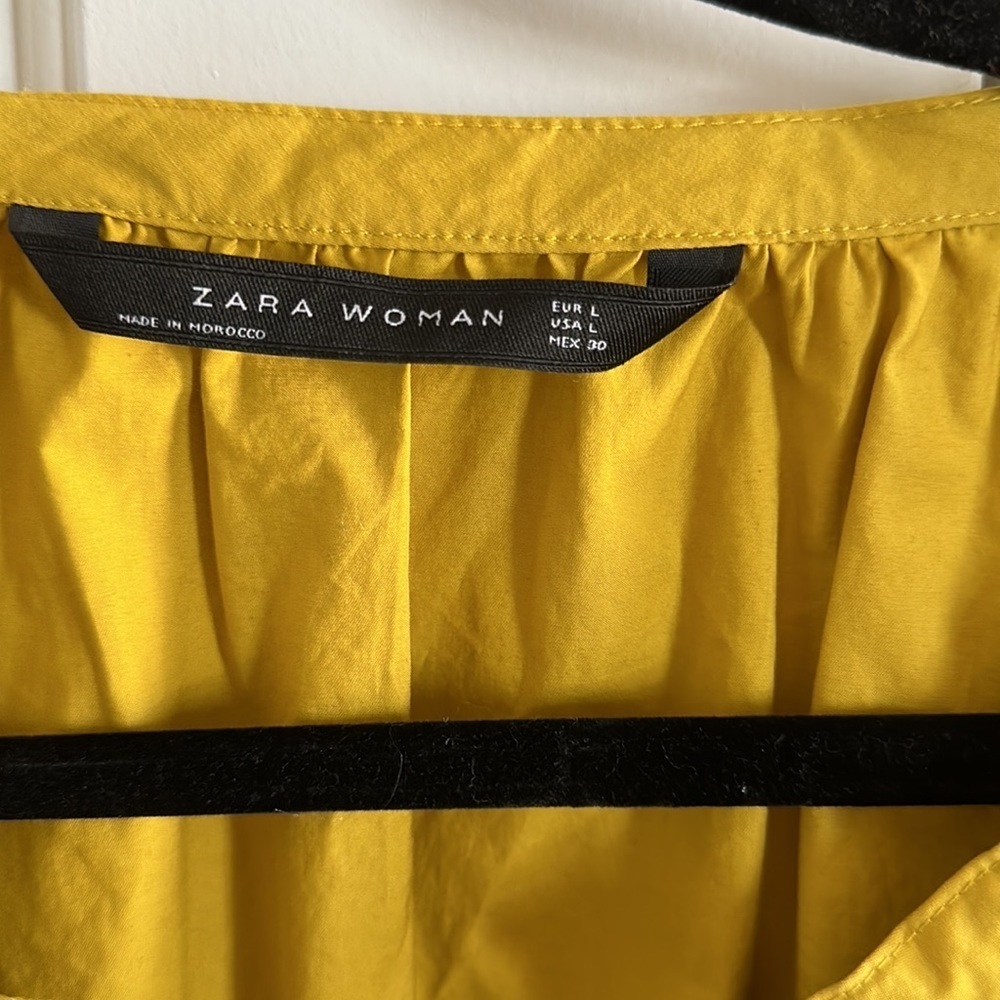 Zara Women’s Puff Sleeve Blouse - Picture 9 of 14
